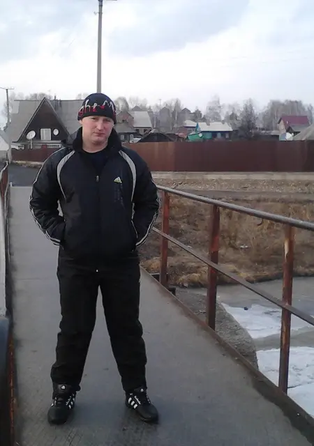 Я Гость, 36, знакомлюсь без обязательств в Мысках