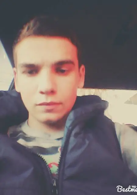 Дима из Петродворца, мне 27, познакомлюсь для вирта