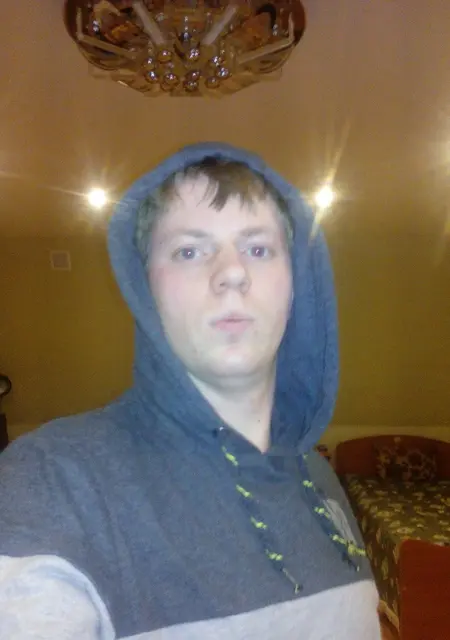 Серега из Коряжмы, мне 30, познакомлюсь