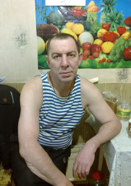 Я Владимир, 56, знакомлюсь для постоянных отношений в Новочебоксарске