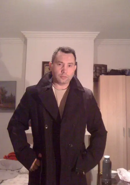 Я Timur, 50, знакомлюсь без обязательств в Шушарах