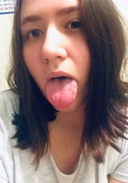 Кристина из Стрежевого, ищу на сайте знакомства на одну ночь