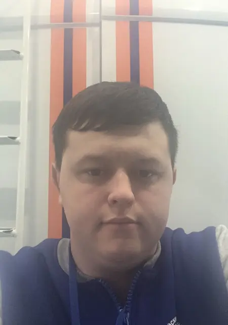 Алексей из Орла, мне 27, познакомлюсь на одну ночь
