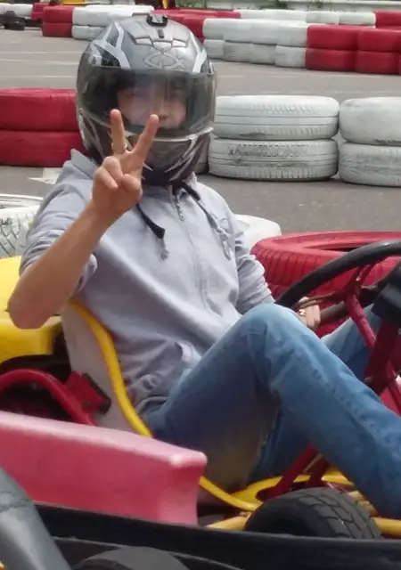 Богдан из Семибратова, ищу на сайте открытые отношения