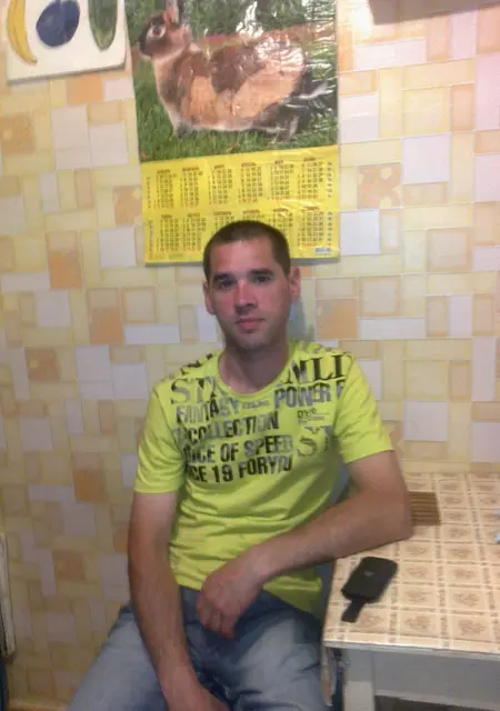 Sergey из Лениногорска, ищу на сайте знакомства на одну ночь