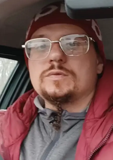 Я Алексей, 41, знакомлюсь для дружбы в Почепе