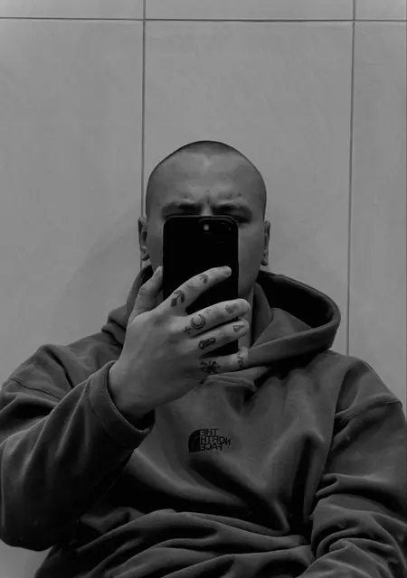 Я Даниил, 24, из Новомосковска, ищу знакомство для дружбы