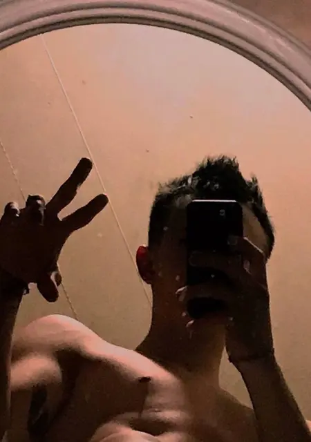 Я Danila, 20, из Острогожска, ищу знакомство для вирта