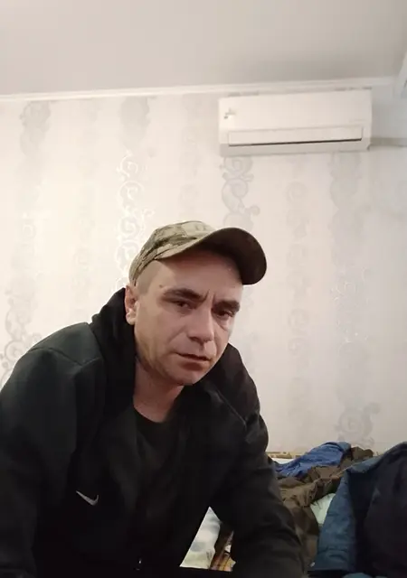 Я Александр, 38, знакомлюсь без обязательств в Тамани