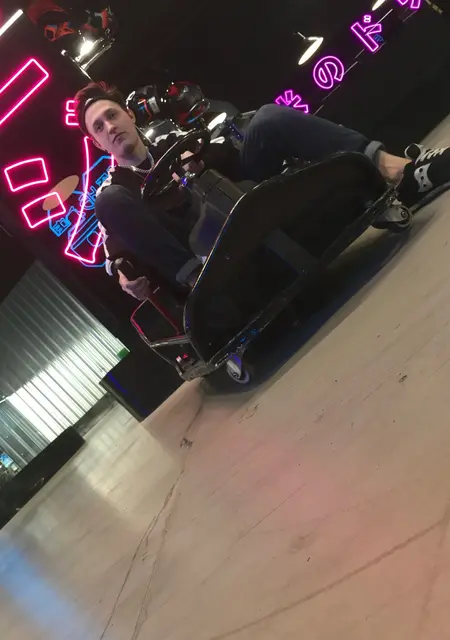 Александр из Талдома, ищу на сайте знакомства без обязательств