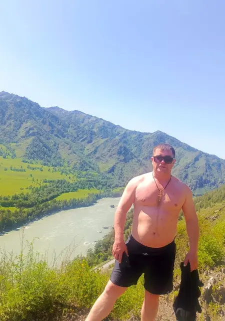 Я Чекалин, 37, знакомлюсь для постоянных отношений в Прокопьевске