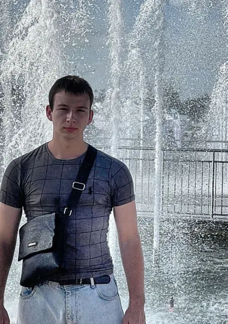 Владислав из Белореченска, ищу на сайте знакомства на одну ночь