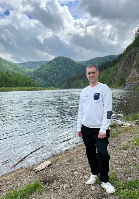 Александр из Лесосибирска, ищу на сайте знакомства на одну ночь