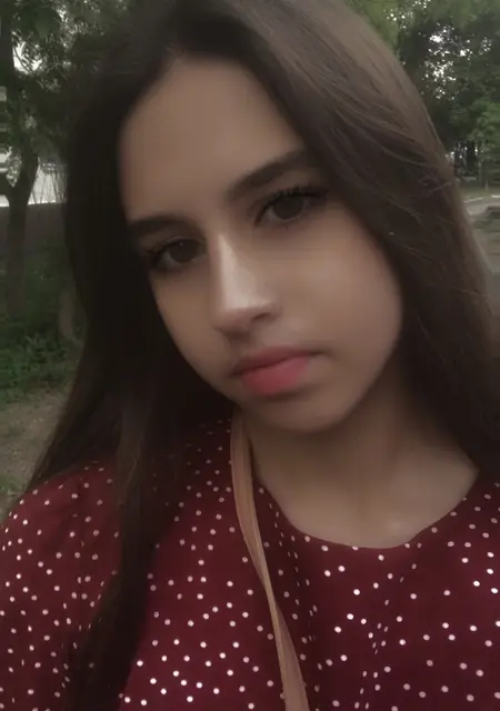 Эля из Ростова-на-Дону, мне 19, познакомлюсь без обязательств