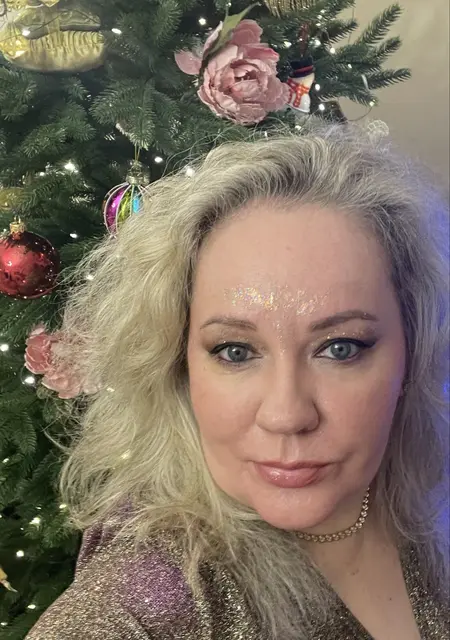 Я Elena, 46, из Москвы, ищу знакомство для общения