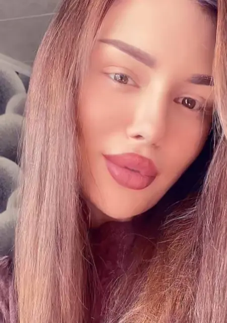Я Кари, 19, из Коврова, ищу знакомство для дружбы