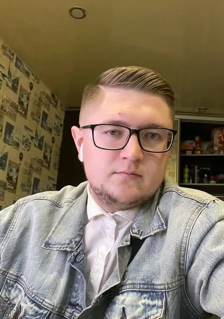 Даниил из Полевского, ищу на сайте знакомства на одну ночь