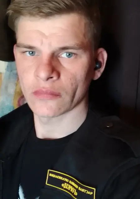 Я Николай, 26, знакомлюсь без обязательств в Красноуральске