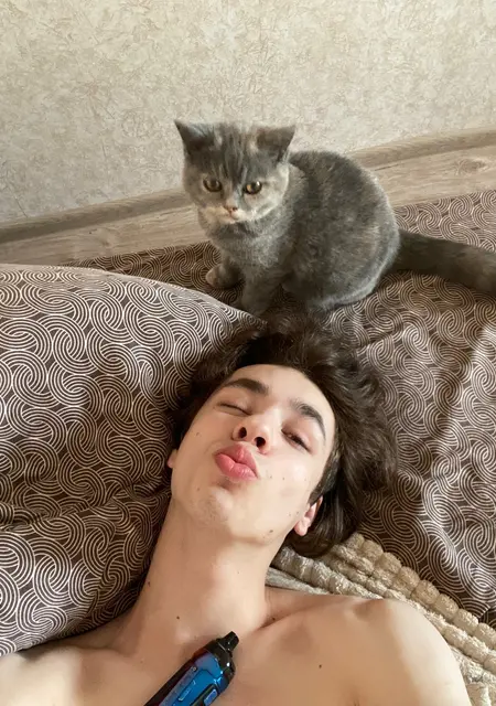 Я Егор, 22, из Тулы, ищу знакомство для общения