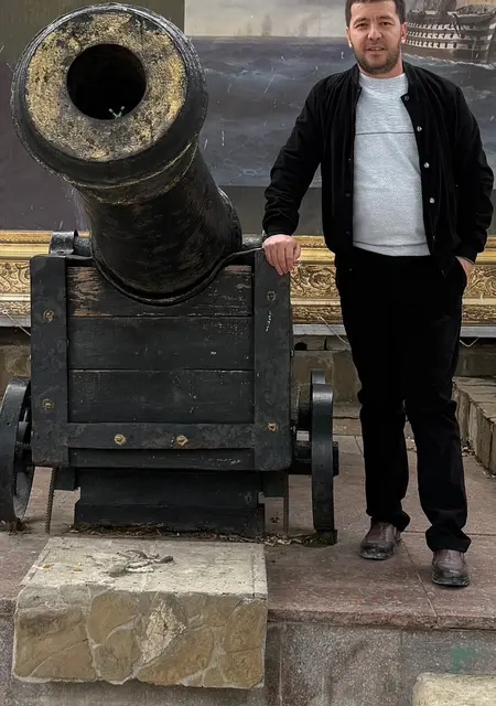 Надир из Тамани, ищу на сайте постоянные отношения