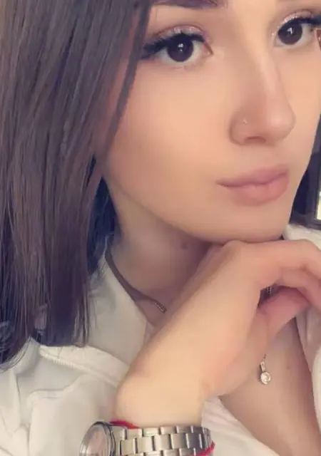 Камилла из Махачкалы, мне 21, познакомлюсь для общения