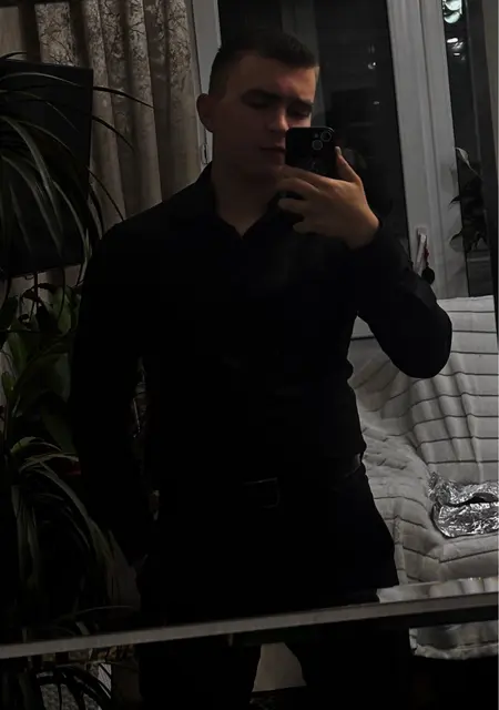 Никита из Лыскова, мне 22, познакомлюсь для общения