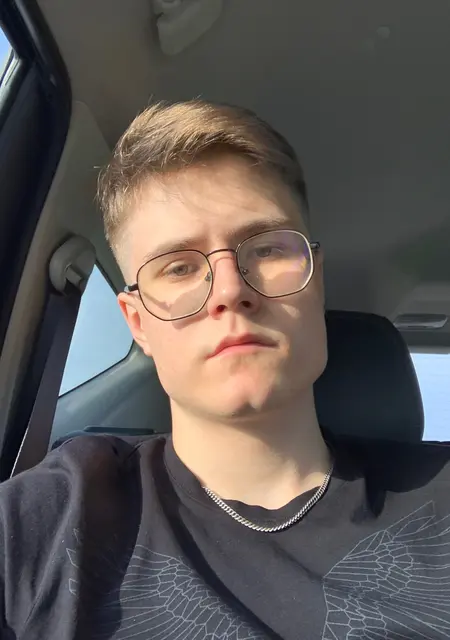 Я Никита, 24, знакомлюсь для приятного времяпровождения в Казани