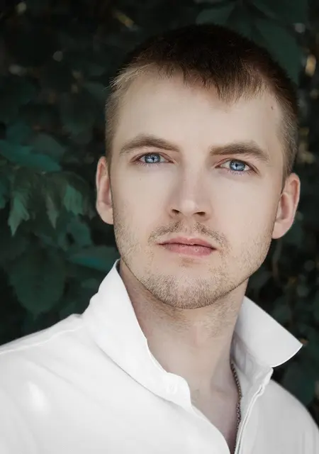 Денис из Нижнегорского, ищу на сайте знакомства на одну ночь