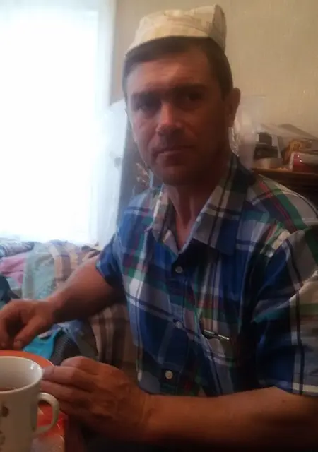 Сергей из Мичуринска, мне 52, познакомлюсь на одну ночь