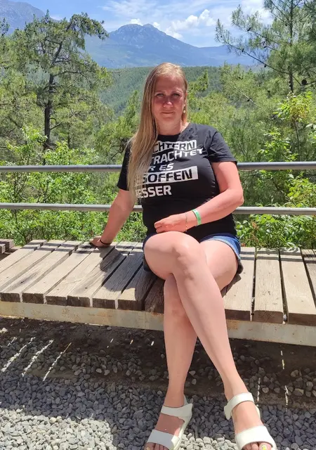 Я Vseta, 39, знакомлюсь для приятного времяпровождения в Владимире