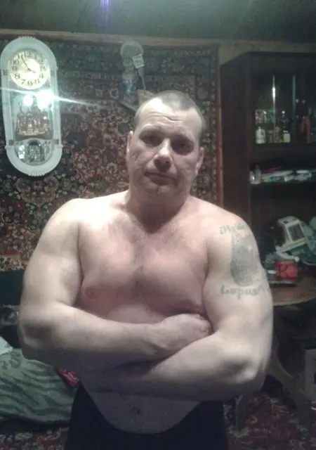 Эдуард из Шатуры, мне 53, познакомлюсь для общения