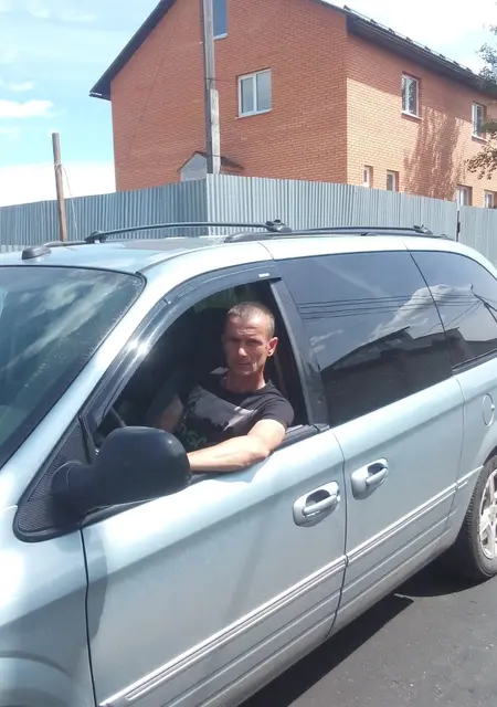 Я Сергей, 51, знакомлюсь для приятного времяпровождения в Ватутинки