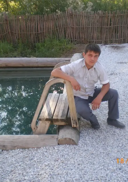 Я Айрат, 38, из Лениногорска, ищу знакомства на одну ночь