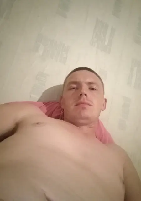 Жека из Уяра, ищу на сайте дружбу