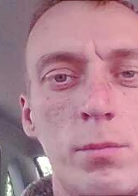 Александр из Карталов, мне 41, познакомлюсь на одну ночь