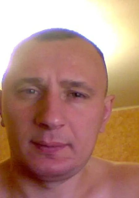 Я Антон, 45, знакомлюсь на одну ночь в Березовском