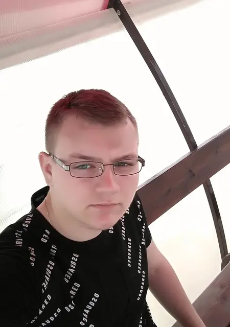 Я Александр, 26, из Лебедяни, ищу знакомства на одну ночь