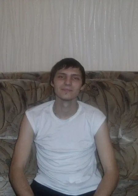 Валера из Минеральных Вод, мне 35, познакомлюсь для постоянных отношений