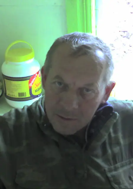 Вова из Кавалерова, ищу на сайте знакомства без обязательств