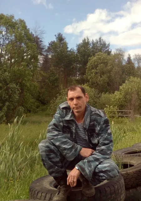 Я Сергей, 48, из Котласа, ищу знакомства без обязательств