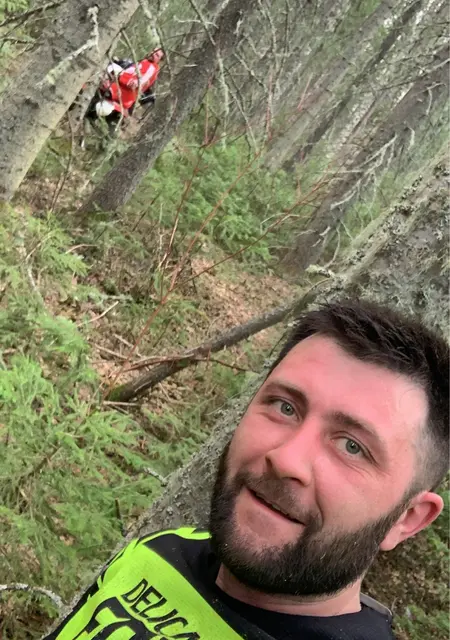 Ivan из Радужного, ищу на сайте знакомства на одну ночь