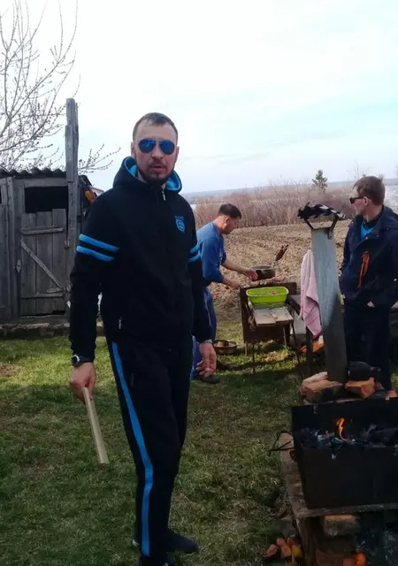 Я Артем, 45, знакомлюсь без обязательств в Чистополе