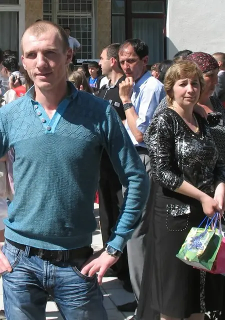 Твой из Тырныауза, ищу на сайте знакомства без обязательств