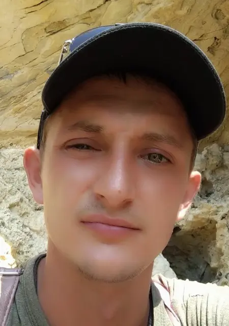 Дмитрий из Донецка, мне 30, познакомлюсь на одну ночь