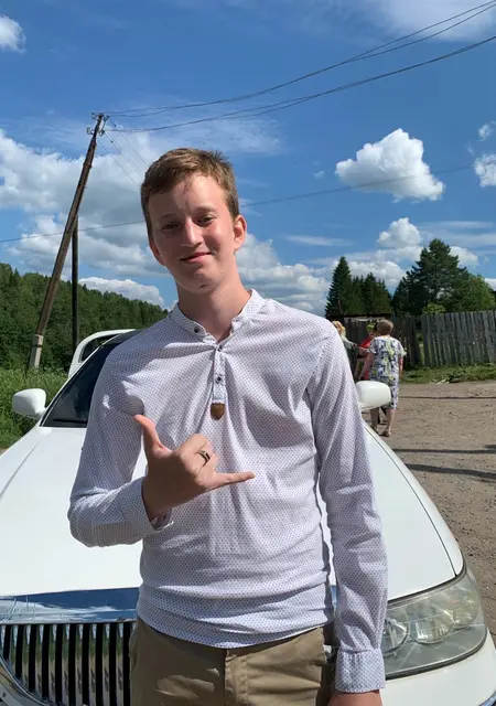 Я Степан, 19, из Лысьвы, ищу знакомство для постоянных отношений