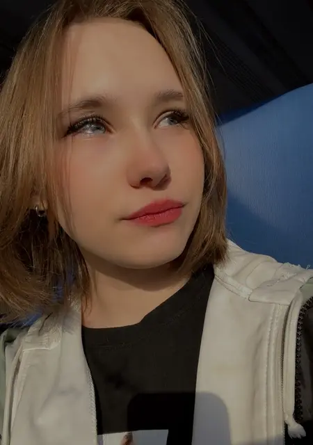 Я Kiss, 19, знакомлюсь для приятного времяпровождения в Кургане