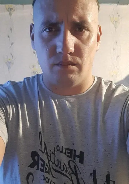 Я Геннадий, 30, знакомлюсь для приятного времяпровождения в Татарске