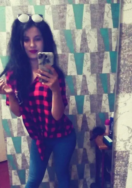 Я Кира, 31, из Биробиджана, ищу знакомства без обязательств