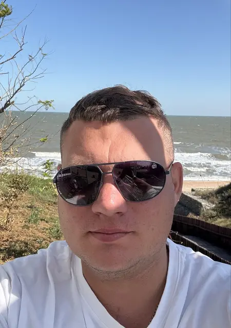 Я Станислав, 34, знакомлюсь на одну ночь в Тамбове