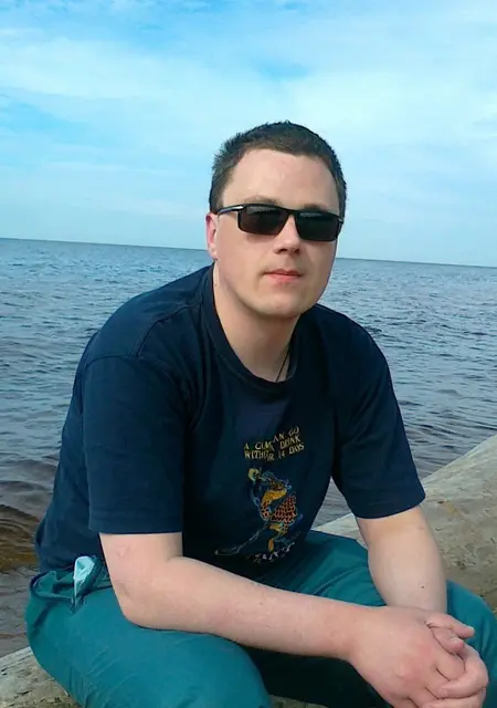 Я Владимир, 37, знакомлюсь без обязательств в Нижневартовске